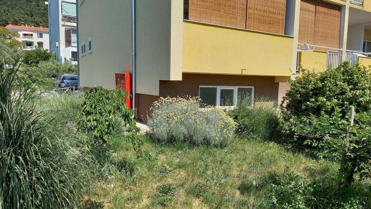Apartment Sara - Cres Kültér fotó