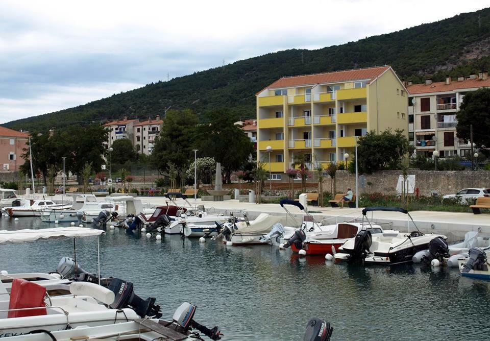 Apartment Sara - Cres Kültér fotó