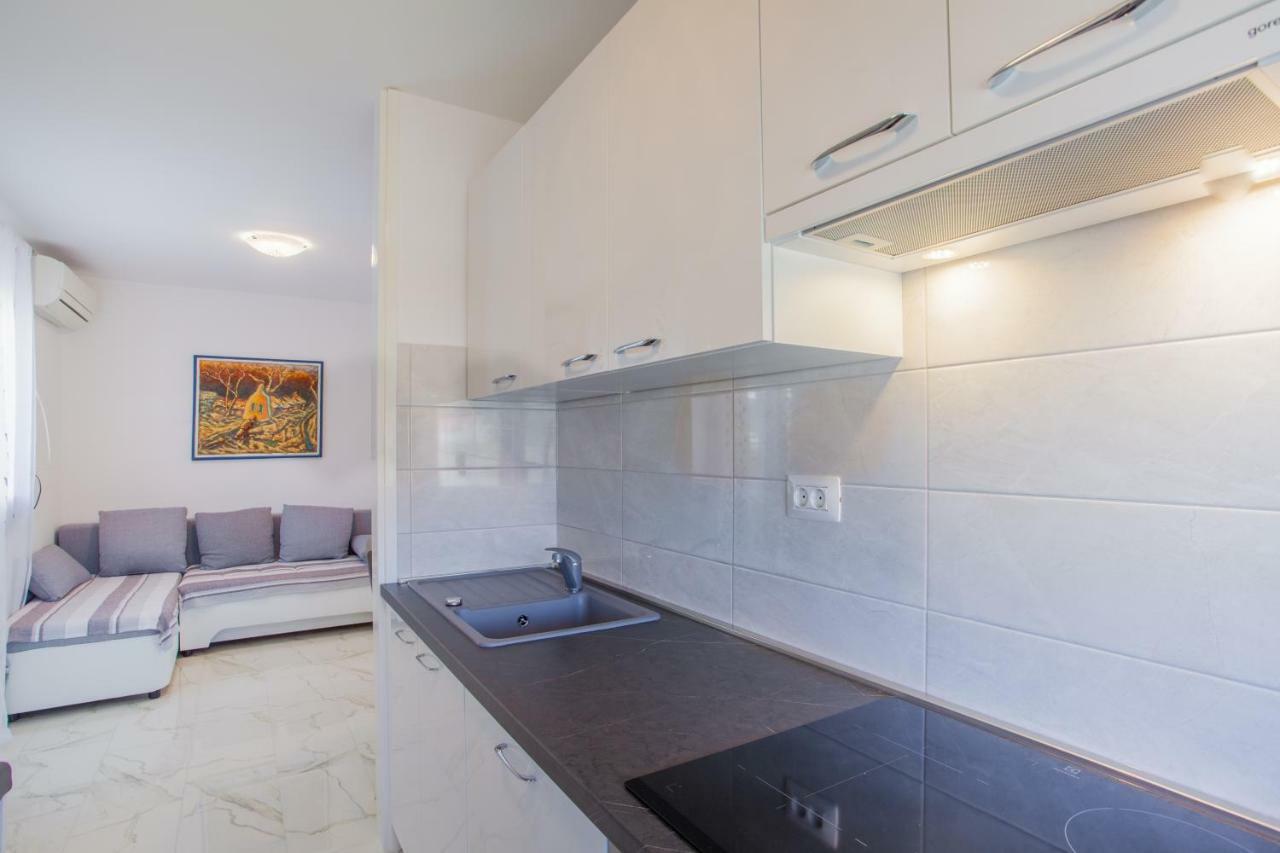 Apartment Sara - Cres Kültér fotó