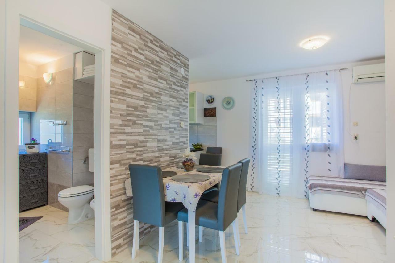 Apartment Sara - Cres Kültér fotó
